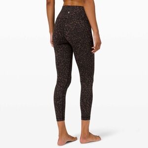 Lululemon Wunder Under High-Rise Tight 25" *Full-On Luxtreme - Size 6